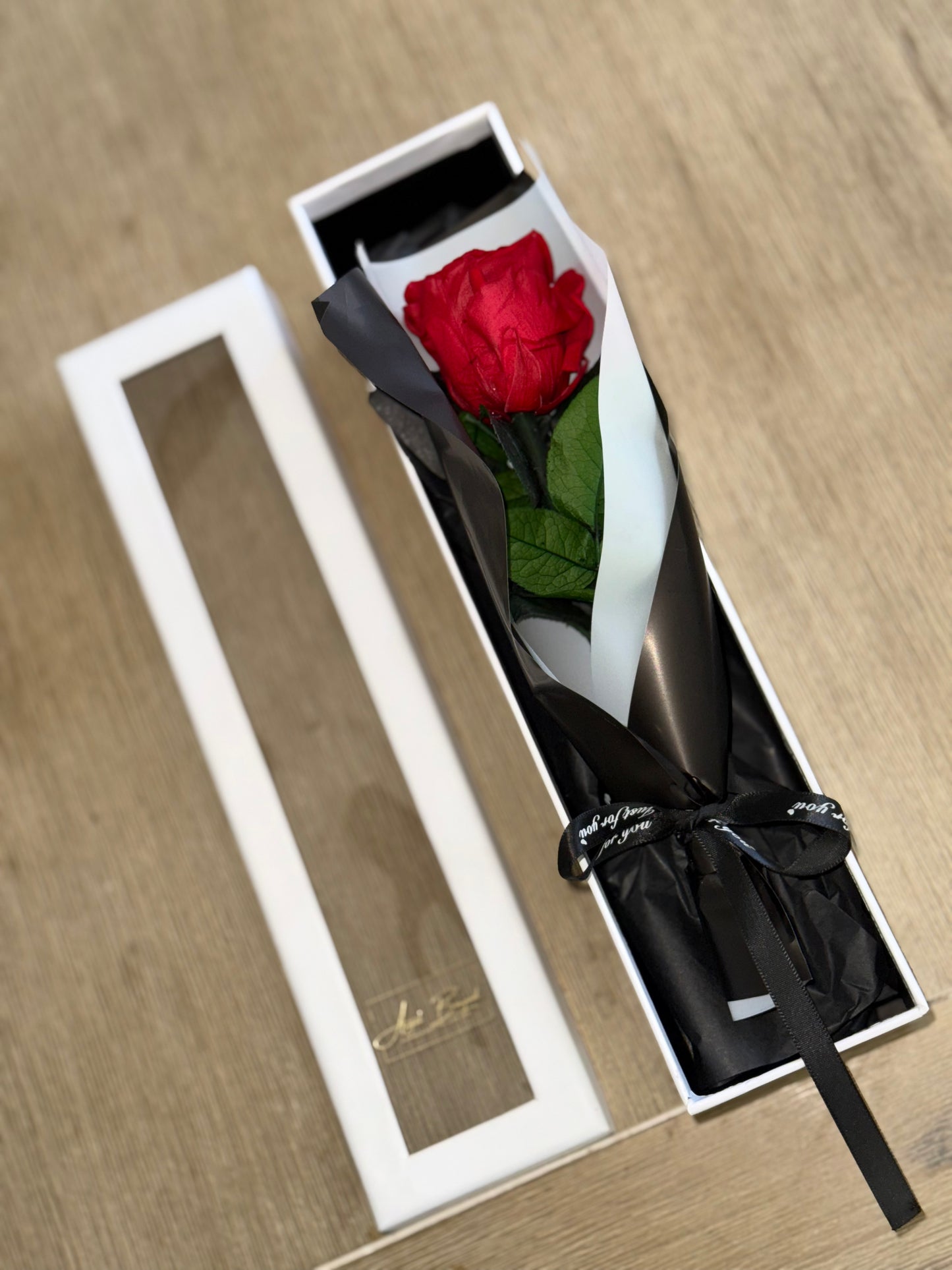 Single Everlasting Rose - White box