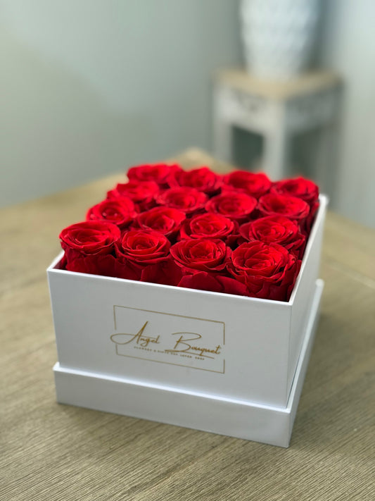 Everlasting Roses - Square Box Packaging (White)