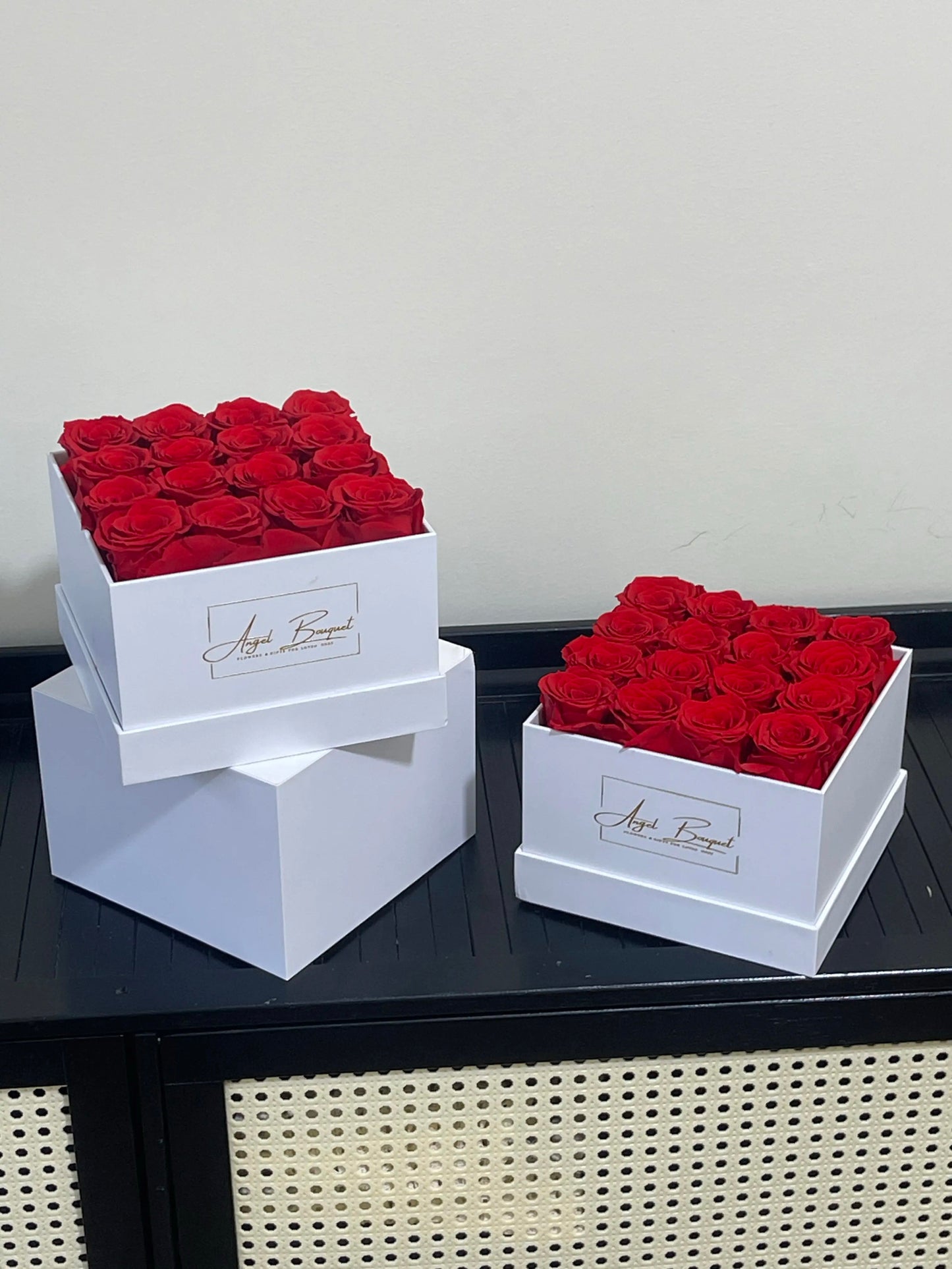 Everlasting Roses - Square Box Packaging (White)